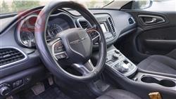 Chrysler 200